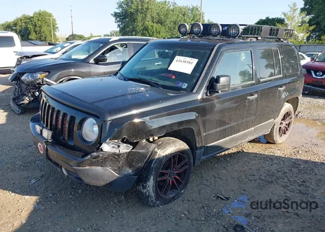 2016 Jeep Patriot Sport из США, поврежденный, VIN 1C4NJRBB9GD746469